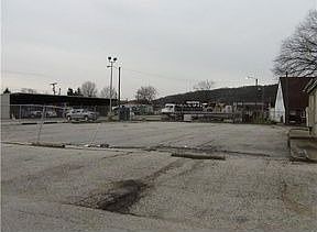1st image of 2915 7th Ave
