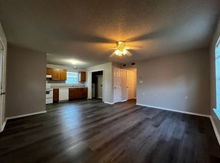 6305 Jacksonville Hwy #B, Jacksonville, AR 72076