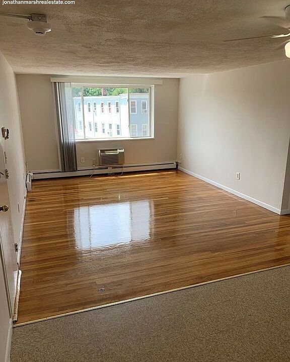 2nd image of 508 Cummins Hwy #14