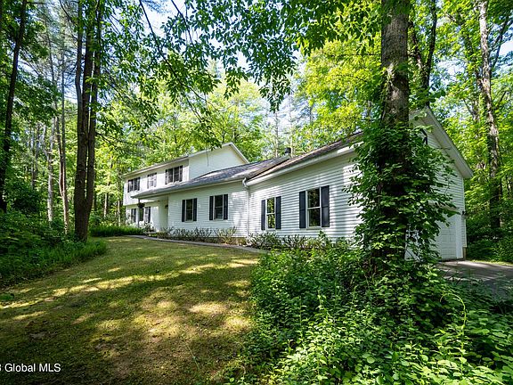 2nd image of 12 Forest Way