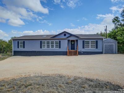 804 County Road 4511, Hondo, TX, 78861