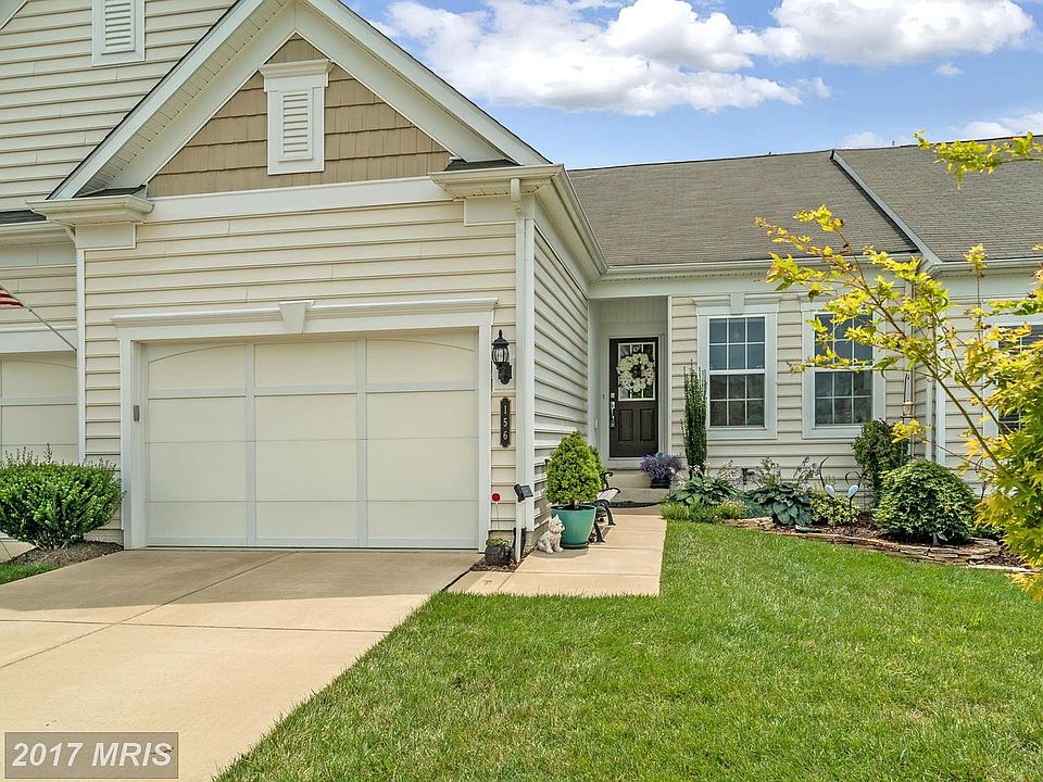 1st image of 156 Castle Hill Dr