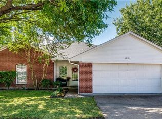 2810 Mediterranean Ave, Midlothian, TX 76065