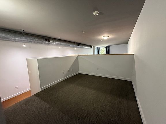 4th image of 777 6th Ave #233-233-233