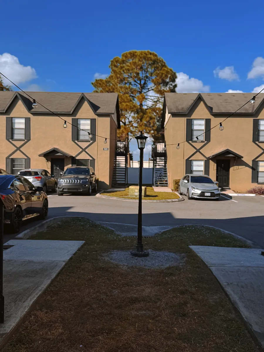 Building Photo - 5113 S Clarice Ct #A