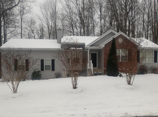 1132 Oakland Dr, King George, VA 22485