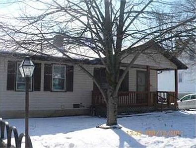 5th image of 138 Parkwood Dr