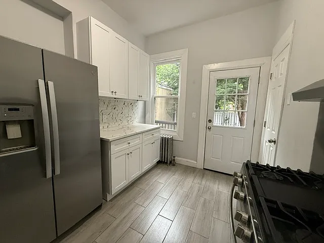 33 Duer Pl #1 — Photo 10