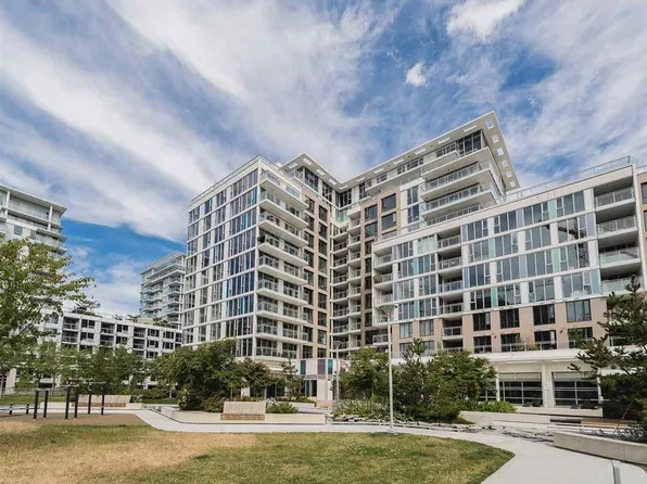 8800 Hazelbridge Way #721, Richmond, BC V6X 0S3