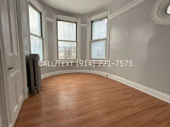 584 Warburton Ave APT 2, Yonkers, NY 10701