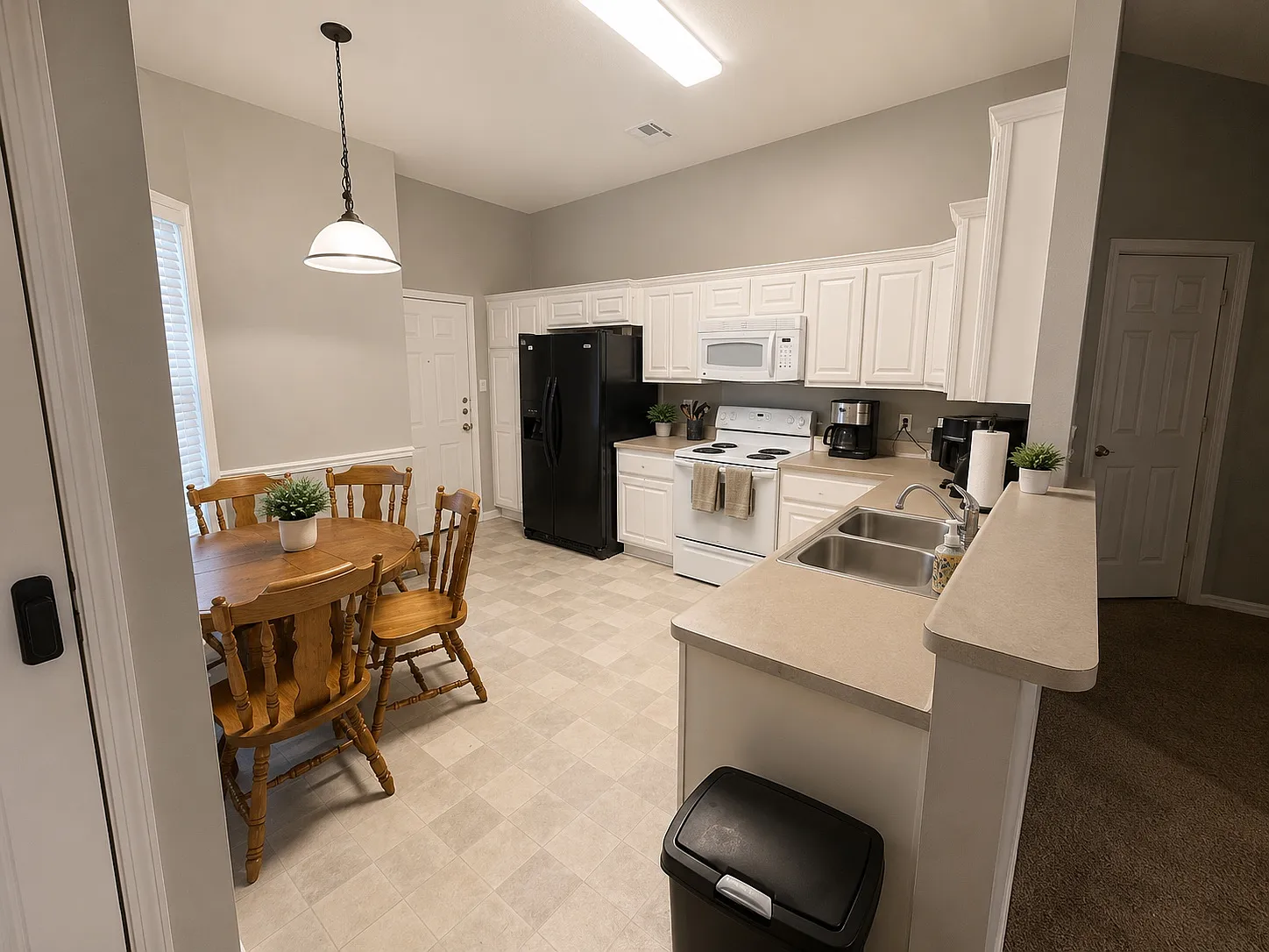 4 bed, 1473 sqft, $700 — Photo 3