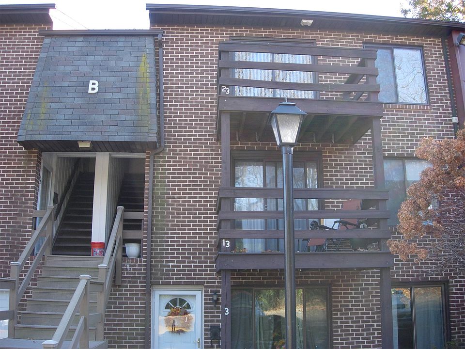 1st image of 5200 Hilltop Dr Unit 27