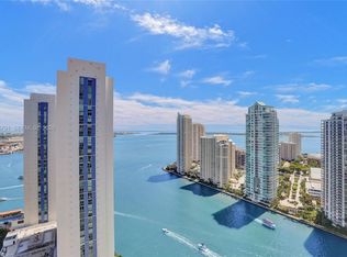 300 S Biscayne Blvd #T-3216, Miami, FL 33131
