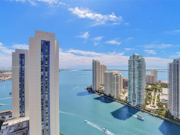 300 S Biscayne Blvd #T-3216, Miami, FL 33131