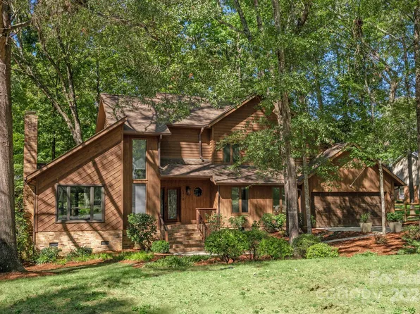 5418 Eastwych Ct, Charlotte, NC 28226