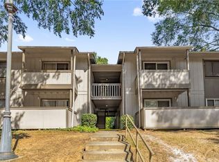 2235 Sunderland Rd APT 105C, Winston Salem, NC 27103