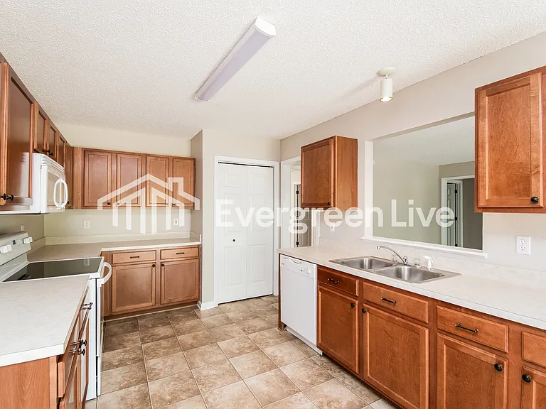 124 Star Hill Ln — Photo 6