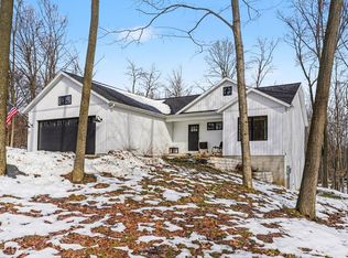 2523 Vanhorn Ct, Allegan, MI 49010