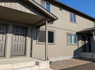 610 N Main #3-B, Phoenix, OR 97535