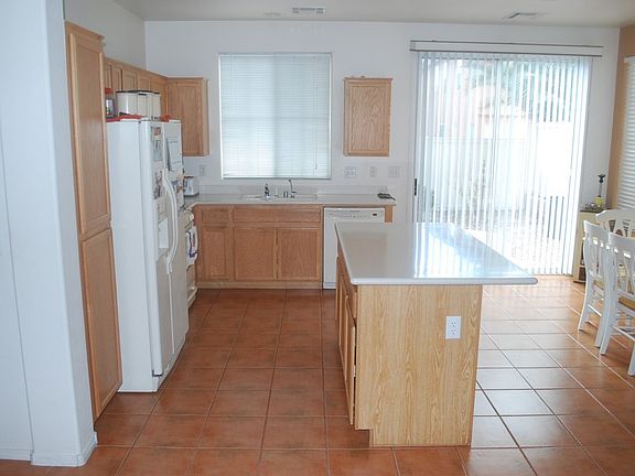 3rd image of 9865 Lake Austin Ct