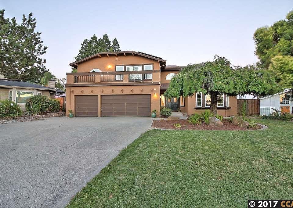 2nd image of 308 Pine Valley Ct