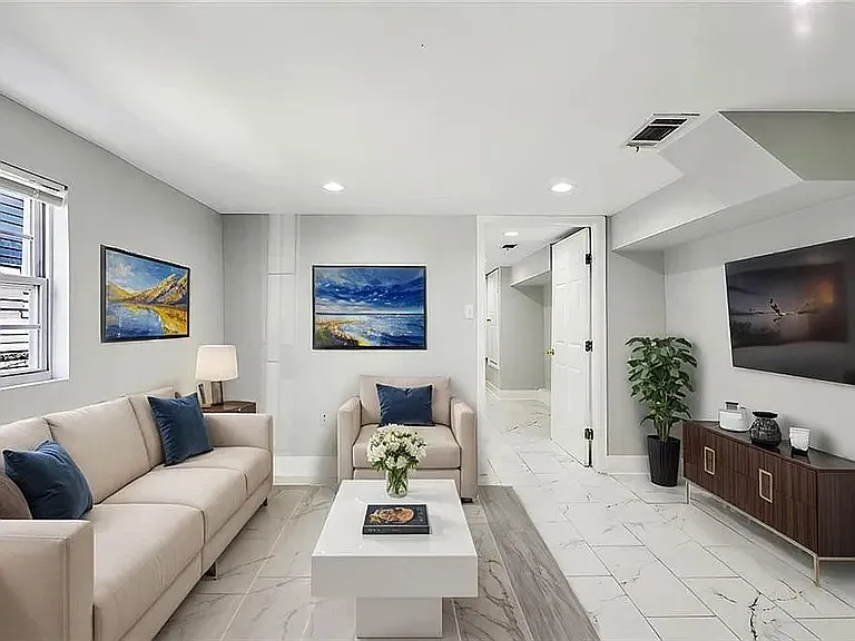 1007 Gordon St #1007 GORDON ST — Photo 2