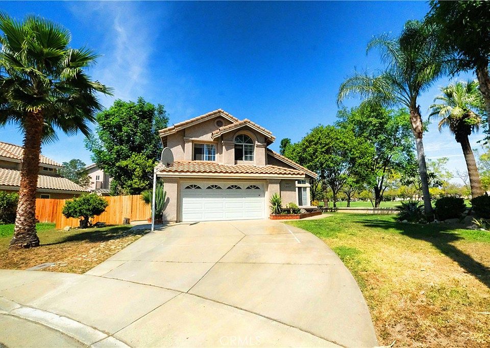 1st image of 13756 Balboa Ct