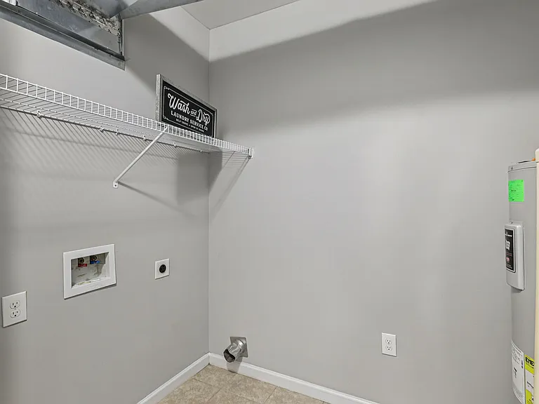 Cumberland Trace Village Apartments — Photo 27