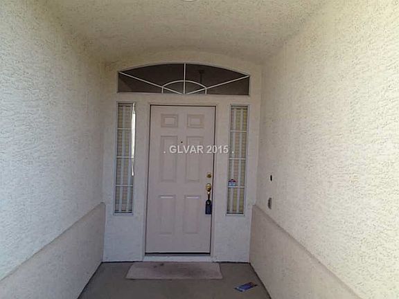4th image of 1011 Armadillo Ct