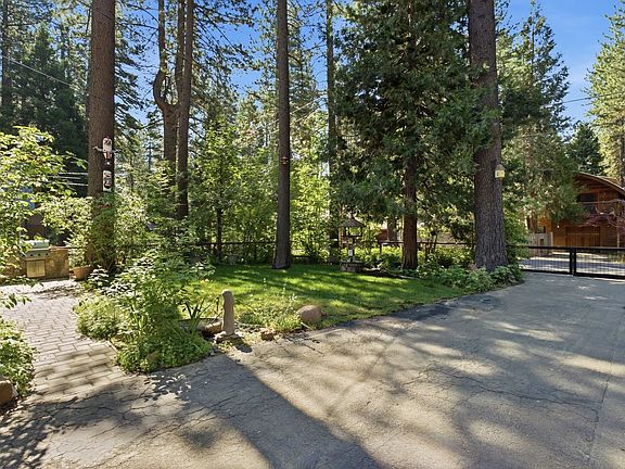 5th image of 2675 Hillcrest Ave