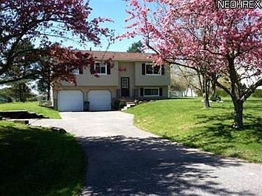 2nd image of 9285 Flora Dr