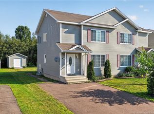 137 Houlahan St, Dieppe, NB E1A 4X6
