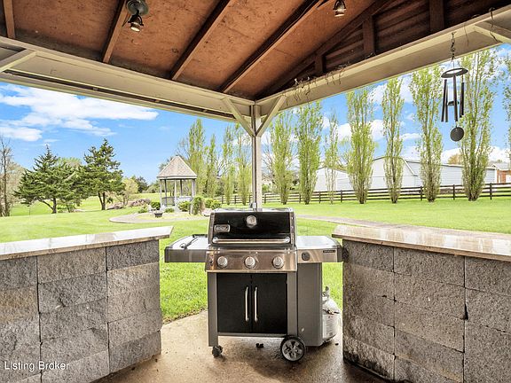 2nd image of 214 Country Trace Dr