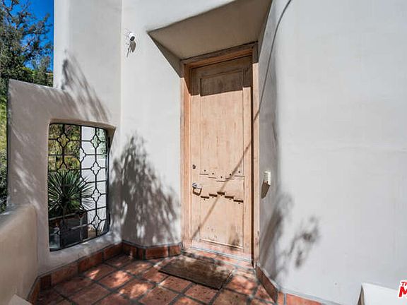 2nd image of 10206 Cielo Dr