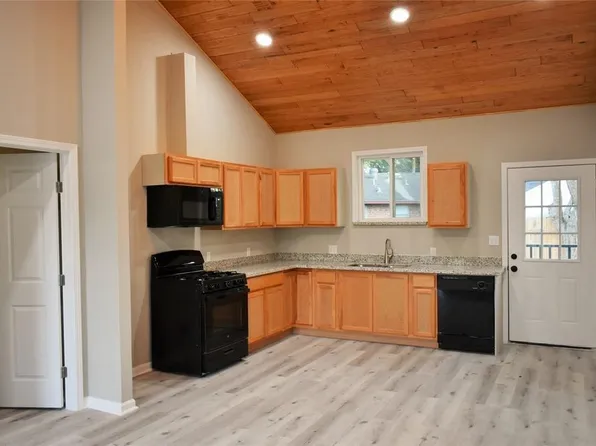 815 Leonard Ave, Richmond, TX 77469