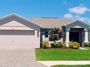 291 Lake Mariana Pl, Auburndale, FL 33823