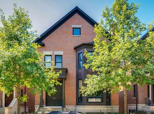 2704 N Hartland Ct, Chicago, IL 60614