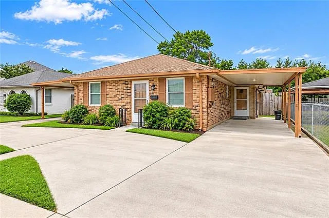 3914 W Metairie Ave