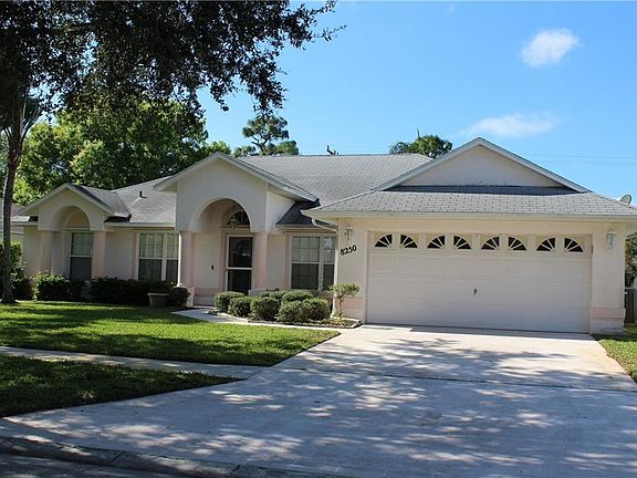 2nd image of 8250 Sandpine Cir