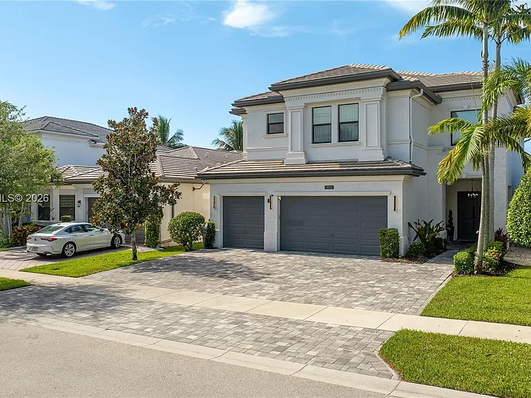 9529 Eden Roc Ct — Photo 74