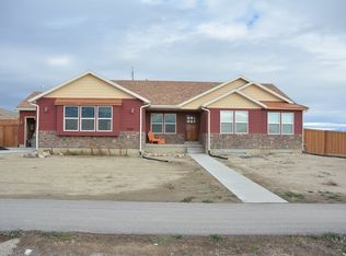 9290 N Horizon Dr, Eagle Mountain, UT 84005