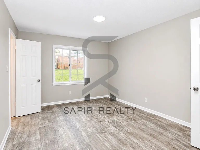 2055 Alison Ct SW #3 — Photo 7