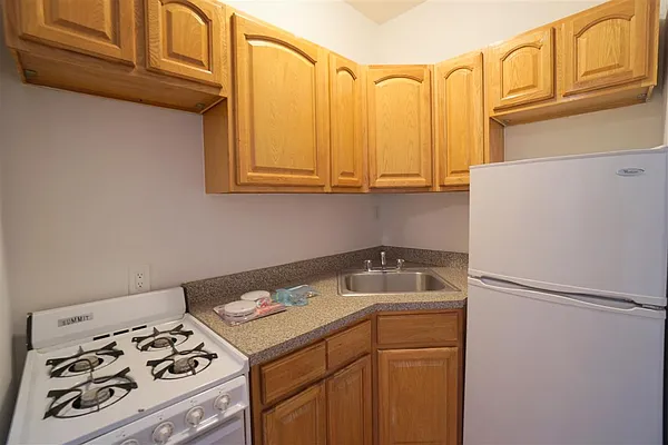 Rented by Compass | media 5