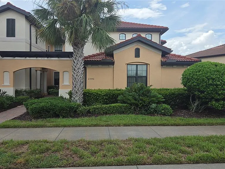 23556 Awabuki Dr — Photo 2