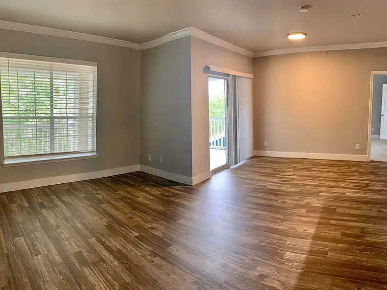 The Grayson at Baybrook — Photo 41