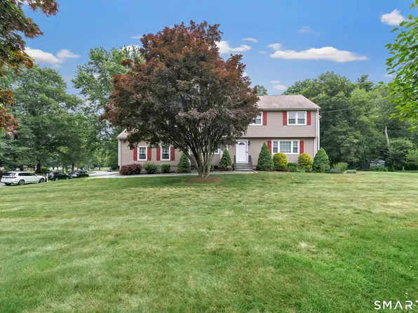 460 Stonehouse Road, Trumbull, CT 06611