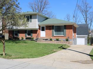 10915 Chenwood Ct, Jeffersontown, KY 40299