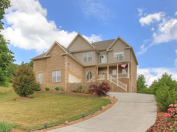 2nd image of 2004 Cawood Falls Ln