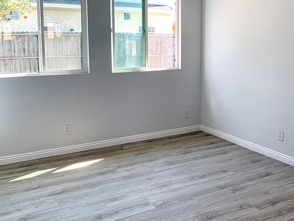 3rd image of 315 N 5th St