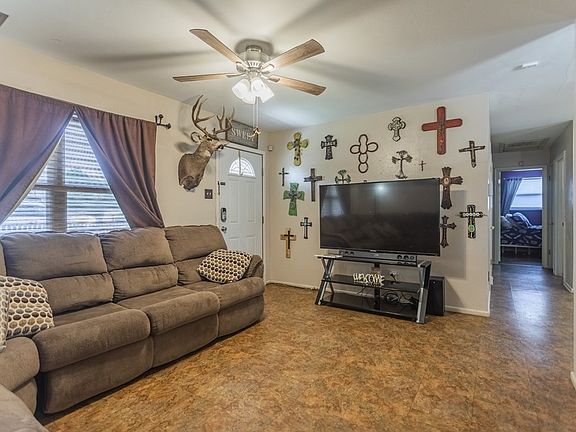 3rd image of 1113 Overton Ave